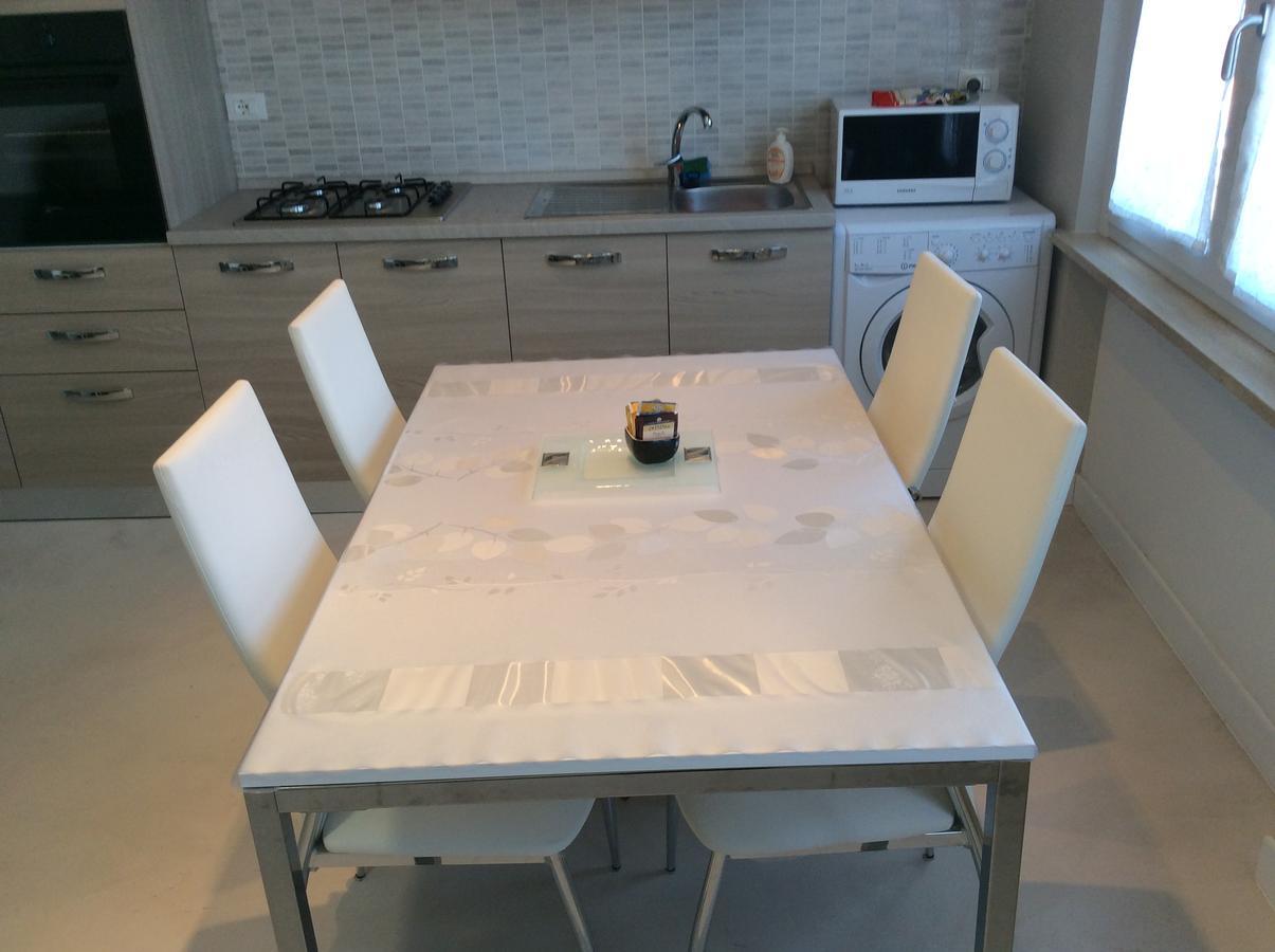 Bed & Breakfast Sforza 19 San Colombano al Lambro Exterior photo